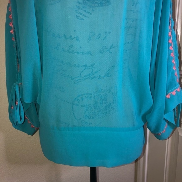 Karlie Sheer Turquoise & Embroidered in Coral Kimono Sleeve Blouse Size M - Picture 10 of 10